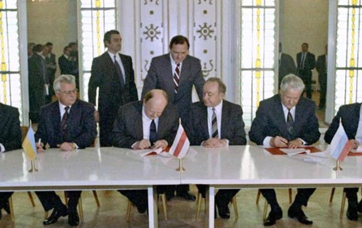 Assinatura do Acordo de Belavezha