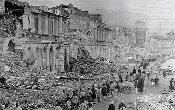 Terremoto atinge as cidades de Messina e Reggio Calabria, no sul da Itália.